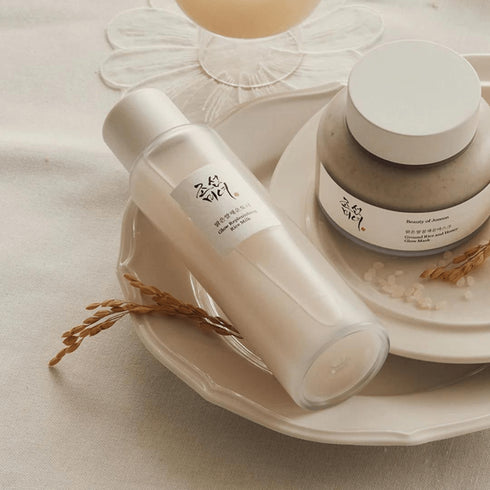 Descoperă laptele tonifiant coreean cu extract de orez pentru o piele sănătoasă și luminoasă. Beauty of Joseon Rice Milk este perfect pentru revitalizarea zilnică a tenului. wowskin.ro